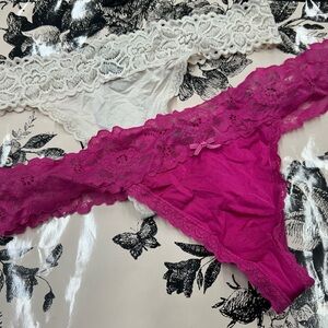 NWOT Aerie Thong Panties SIZE L